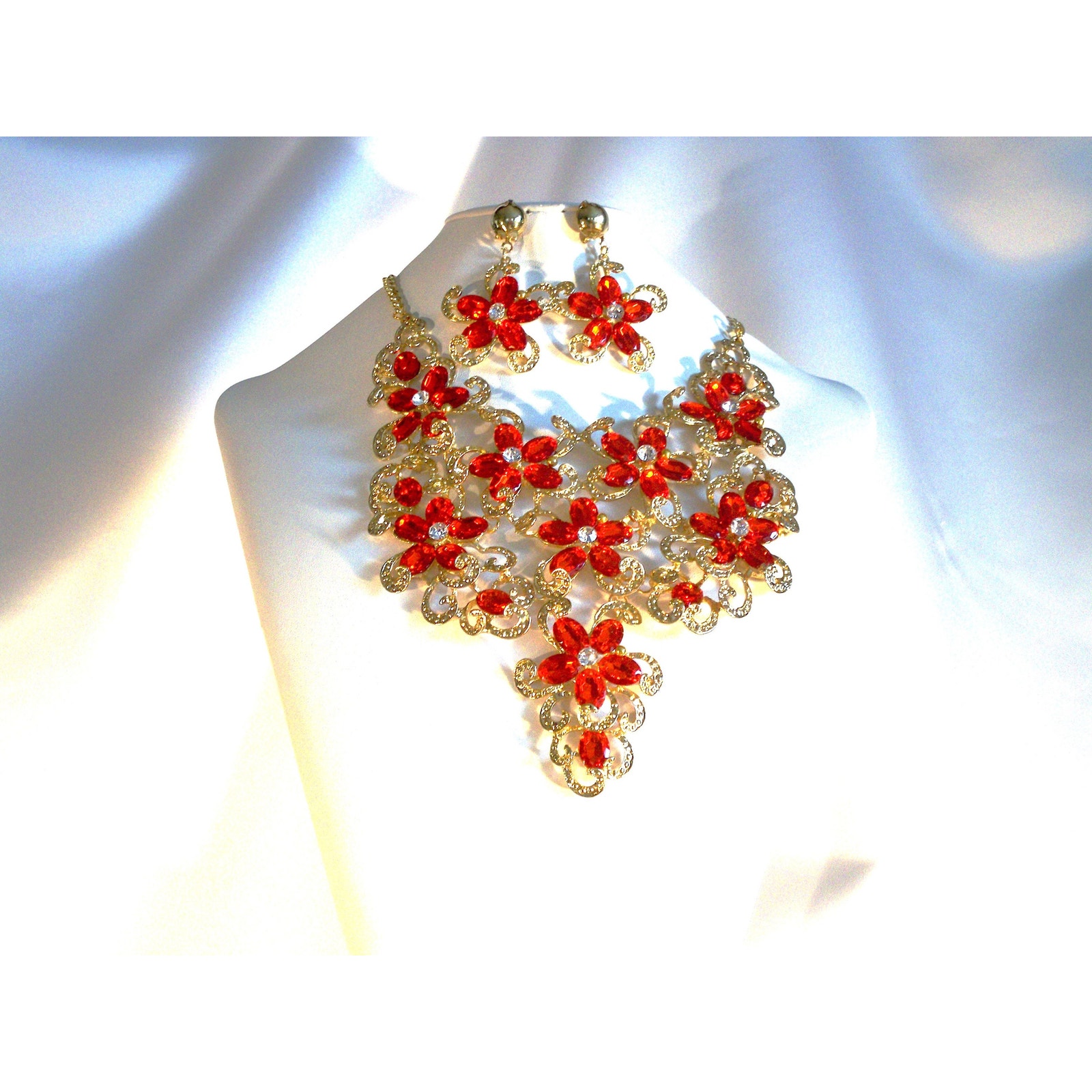Red Flower Rhinestone Necklace Bridal Mob Prom Party Evening Drag Queen Necklace